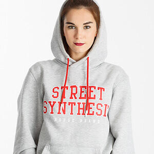 Александра Левина, Овация