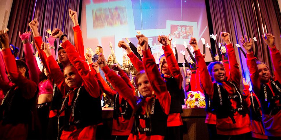 Школа танцев Минск, хип-хоп, эстрадный танец, современные танцы, латина, street choreo, latin dance, восточные танцы