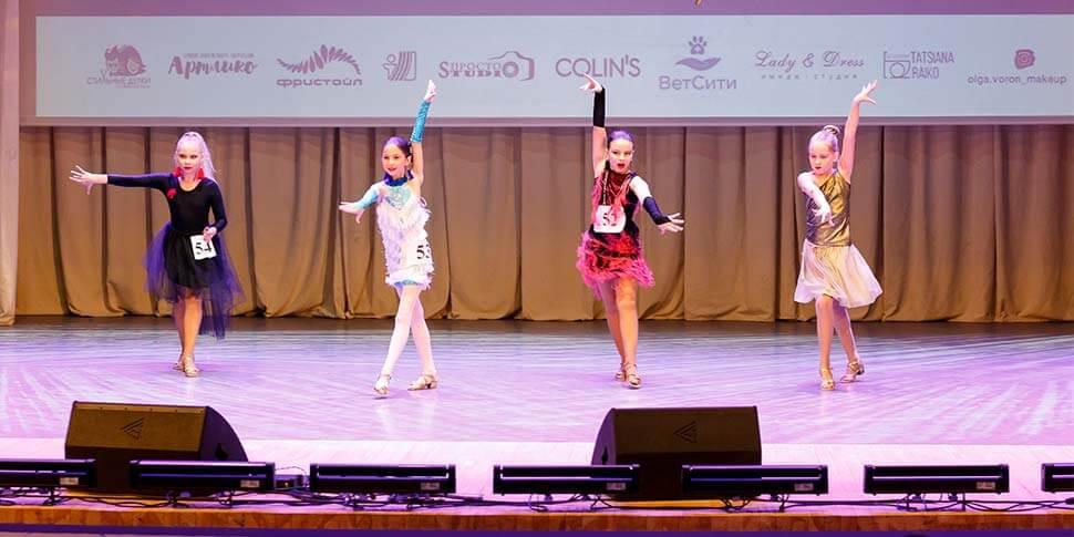 Танцевальный конкурс по латино импровизации на Золотом бисере 2020 | Овация